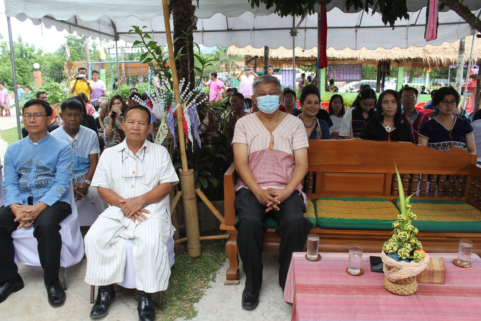 แพร่จัดสืบสาน  อนุรักษ์ ฟื้นฟู  อนุรักษ์ ฟื้นฟู สืบสานวัฒนธรรม และประเพณีของชาติพันธุ์กะเหรี่ยง