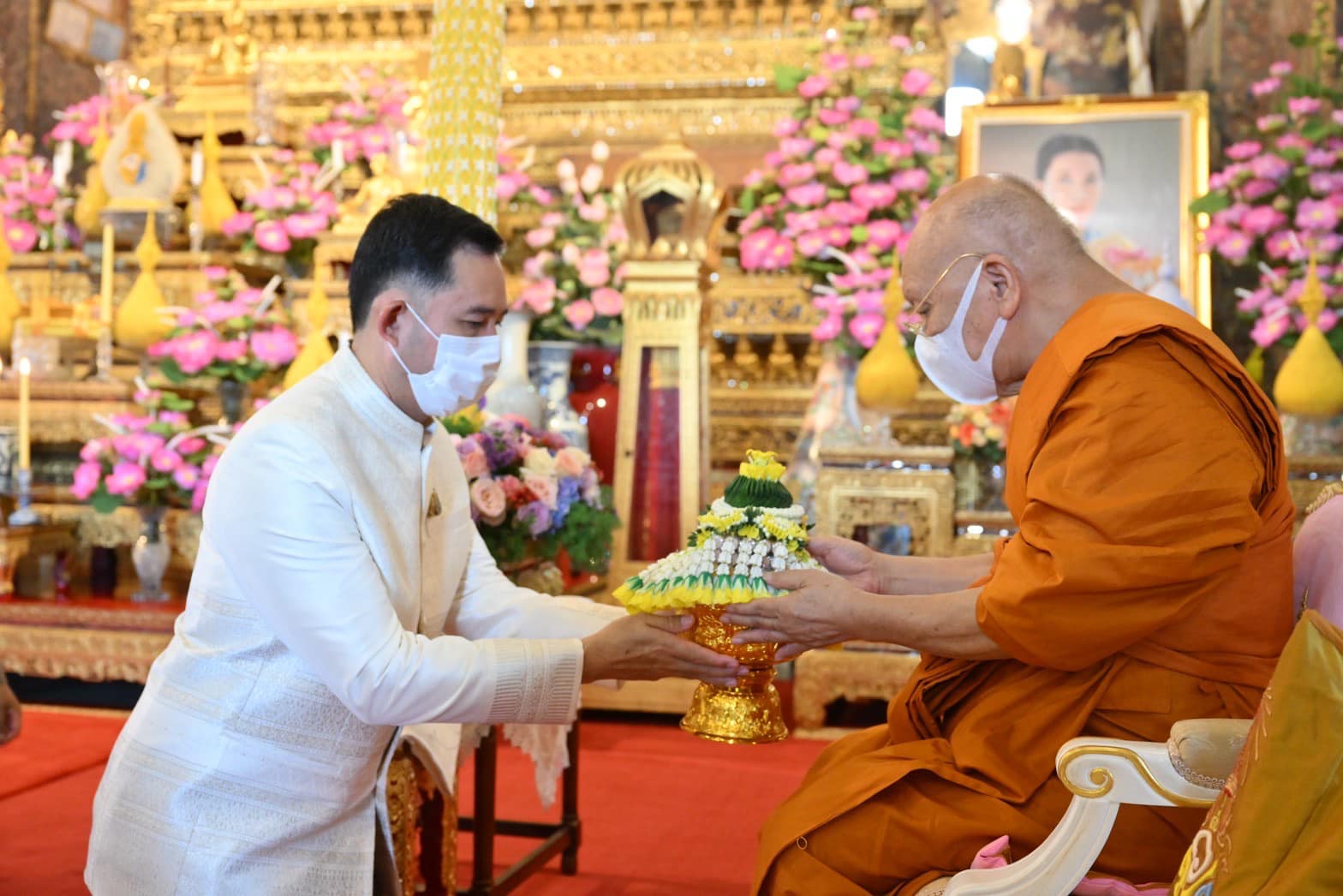 กระทรวงวัฒนธรรม ถวายเทียนพรรษา ณ วัดพระเชตุพน